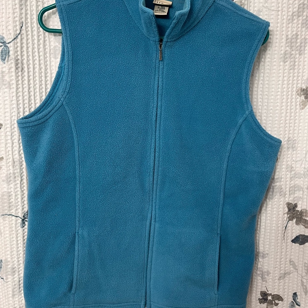 L.L. Bean Full Zip Fleece Vest in Teal